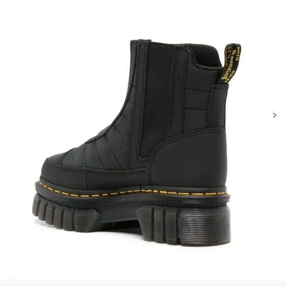 NWT Dr Martens Audrick Quilted Platform Quilted Chelsea Boots, Black Women’s 7 - Picture 2 of 12